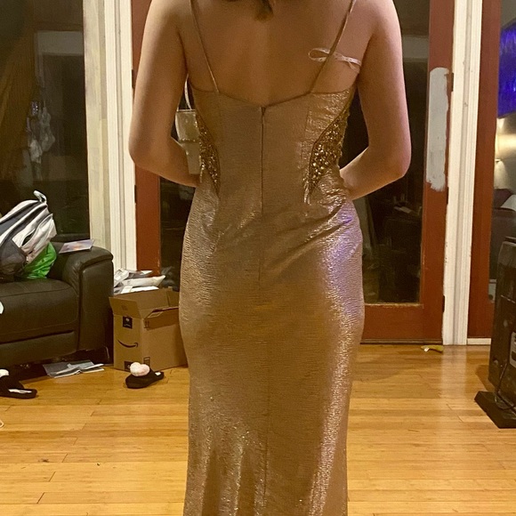ASKFormal Metallic gold tint Prom/Sweet 16 Formal gown.Jewel detail,slit &train - Picture 5 of 11